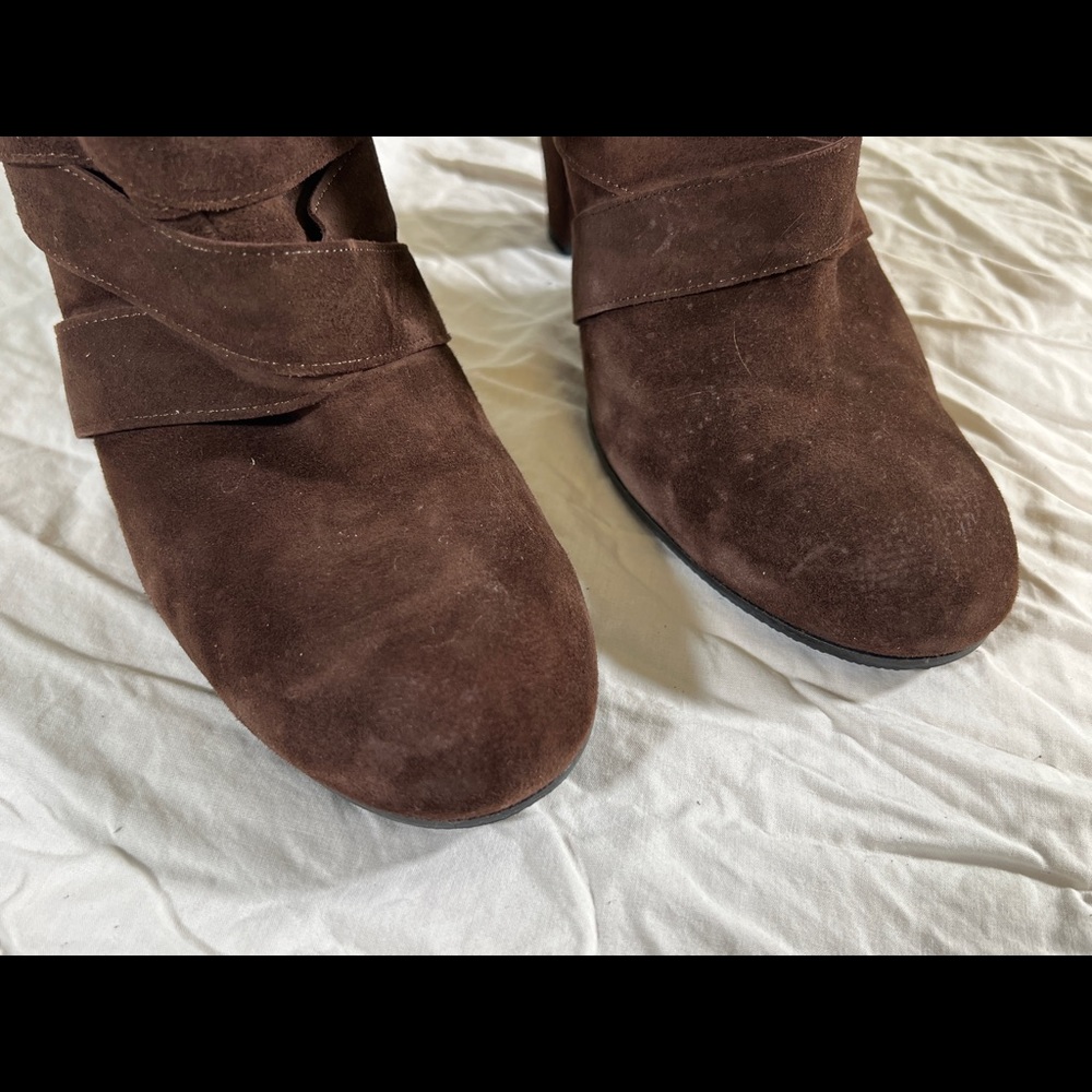 Marc Jacobs sueded leather high heel boots size US 10